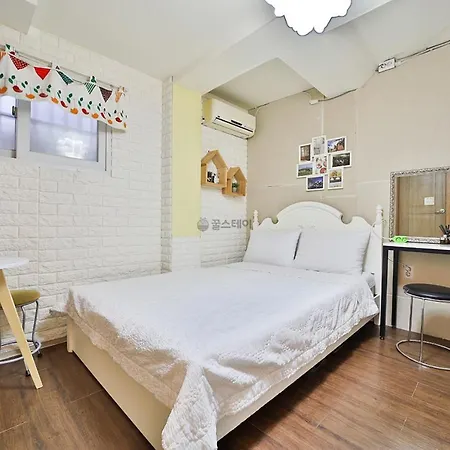 Hongdae Style Guesthouse Seoul Exterior photo